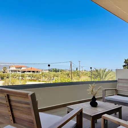 Cantouni Villa, Luxury 5br Retreat With Pool & Jacuzzi Near Town By Mana Gers *