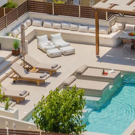 Villa Cantouni Villa, Luxury 5br Retreat With Pool & Jacuzzi Near Town By Mana Gers