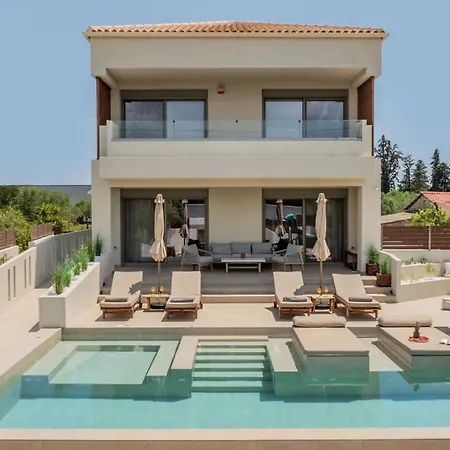 Cantouni Villa, Luxury 5br Retreat With Pool & Jacuzzi Near Town By Mana Gers * Zákinthosz