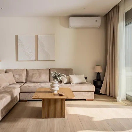 Villa Cantouni Villa, Luxury 5br Retreat With Pool & Jacuzzi Near Town By Mana Gers Zákinthosz