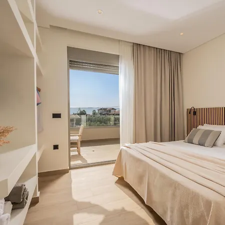 Villa Cantouni Villa, Luxury 5br Retreat With Pool & Jacuzzi Near Town By Mana Gers *