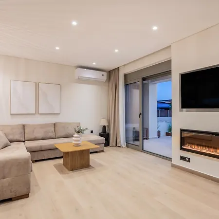 Cantouni Villa, Luxury 5br Retreat With Pool & Jacuzzi Near Town By Mana Gers * Zákinthosz