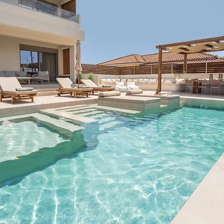 Cantouni Villa, Luxury 5br Retreat With Pool & Jacuzzi Near Town By Mana Gers * Zákinthosz
